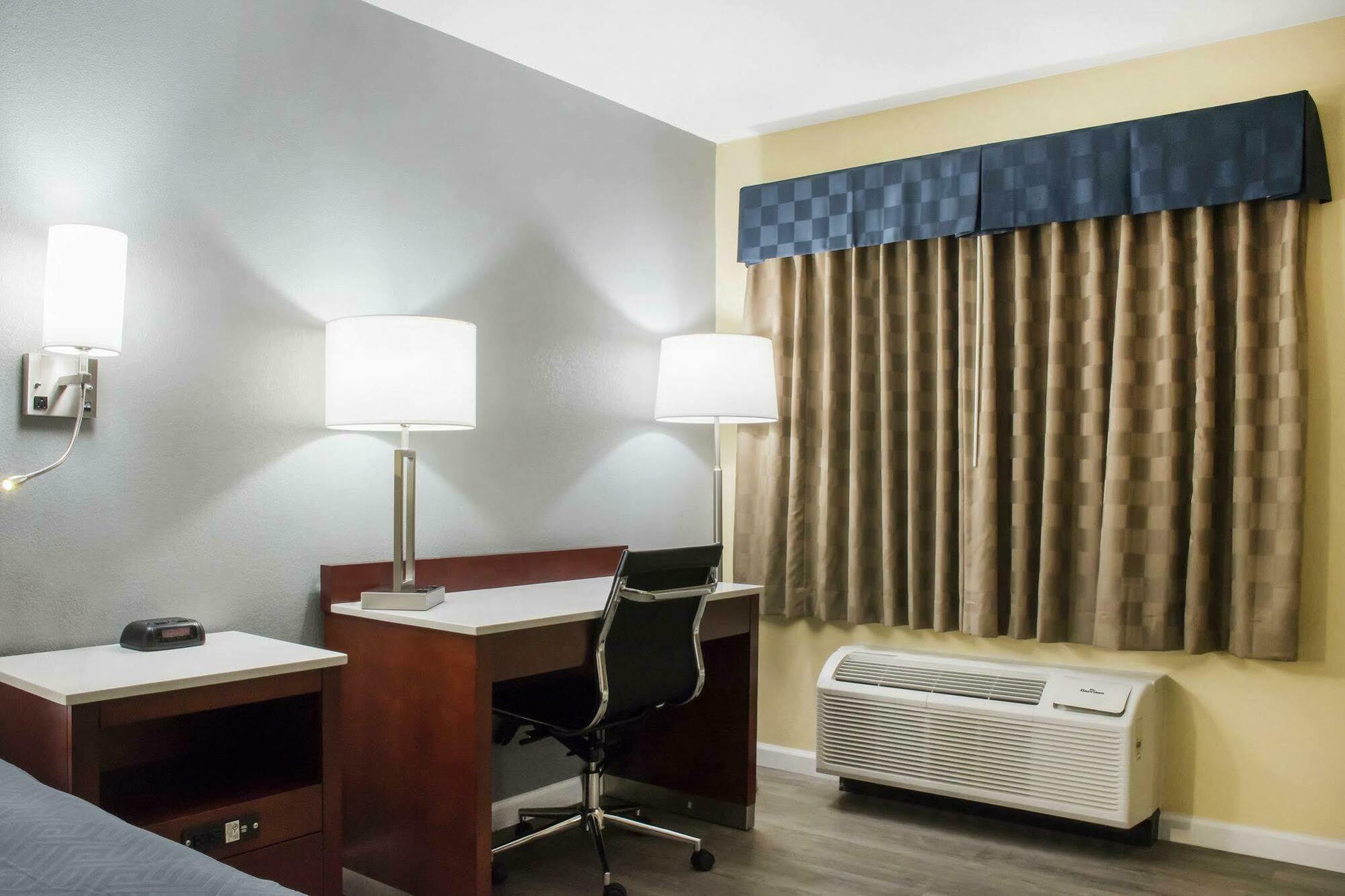 Escape Inn Hershey Esterno foto